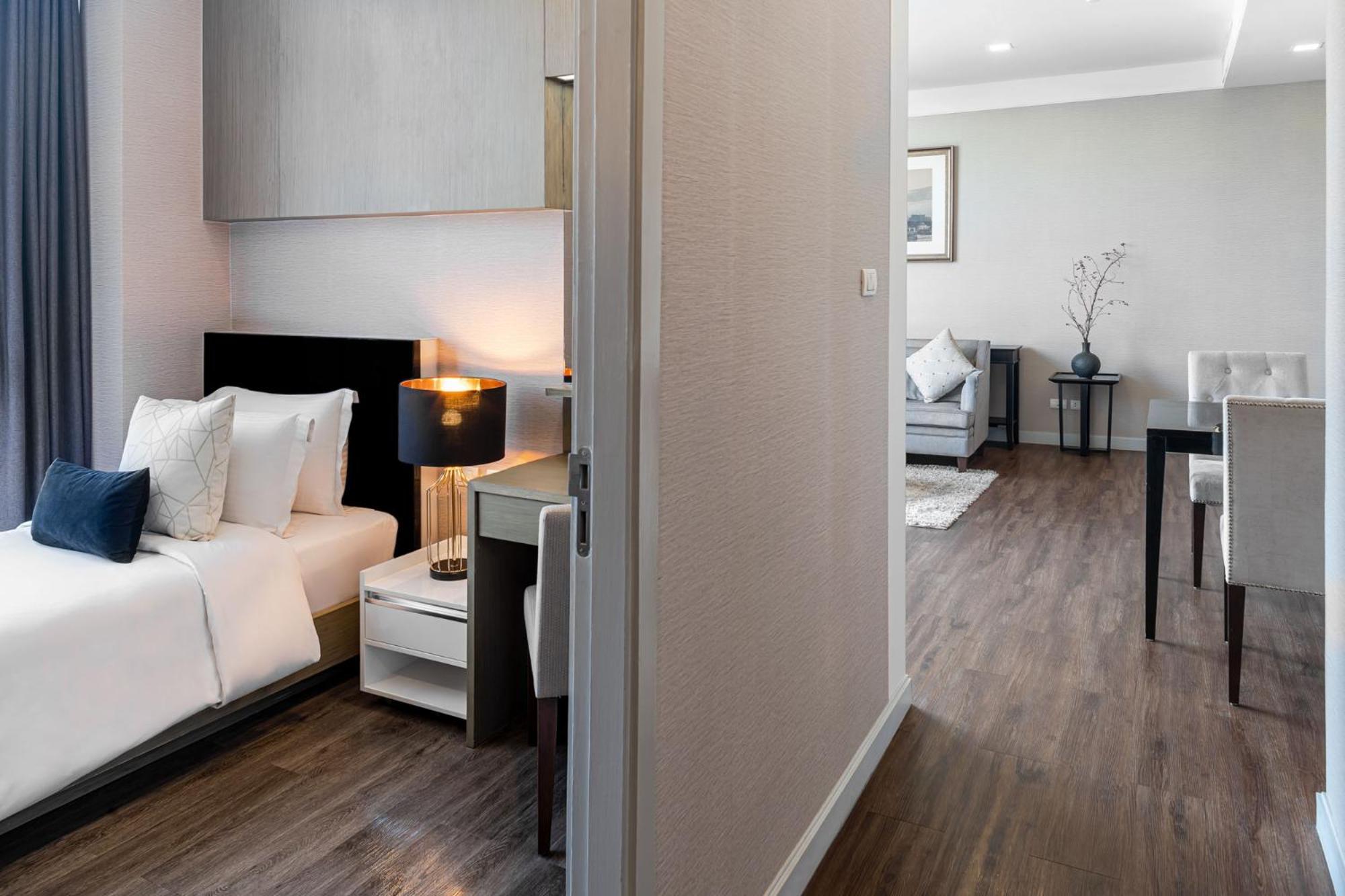 Metropolis Suites Bangkok, Tapestry Collection By Hilton Εξωτερικό φωτογραφία