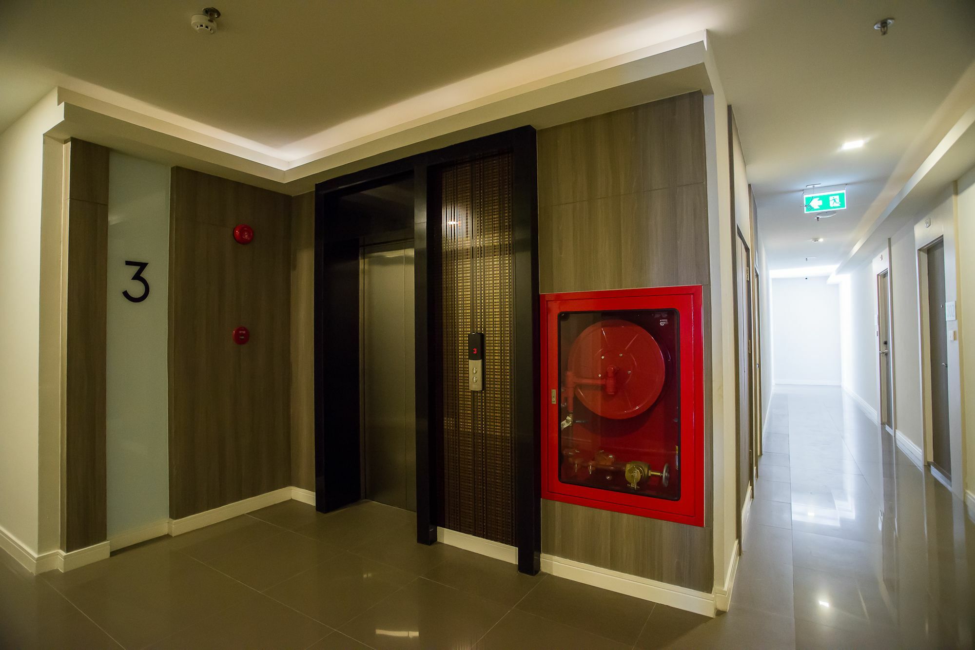 Metropolis Suites Bangkok, Tapestry Collection By Hilton Εξωτερικό φωτογραφία