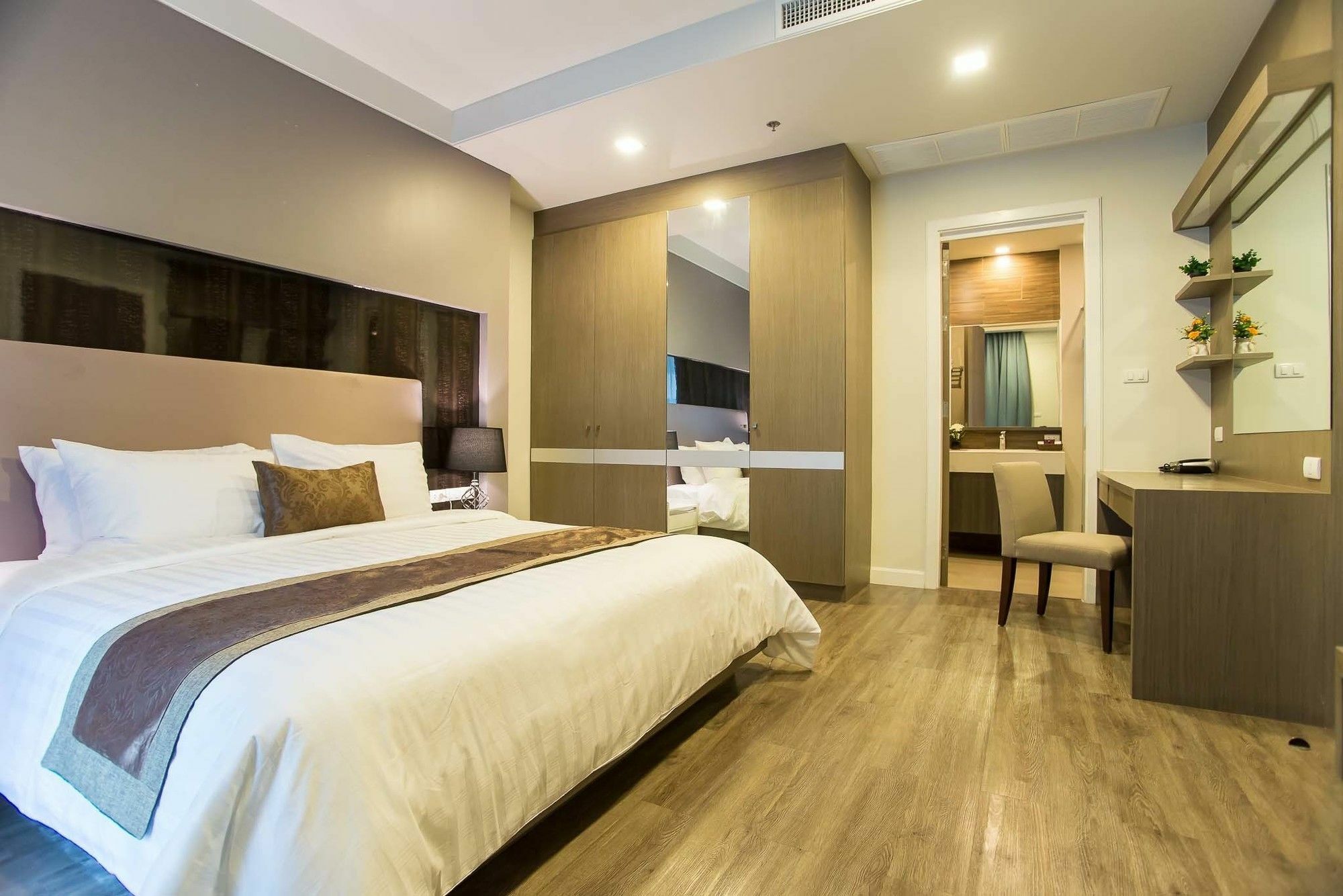 Metropolis Suites Bangkok, Tapestry Collection By Hilton Εξωτερικό φωτογραφία