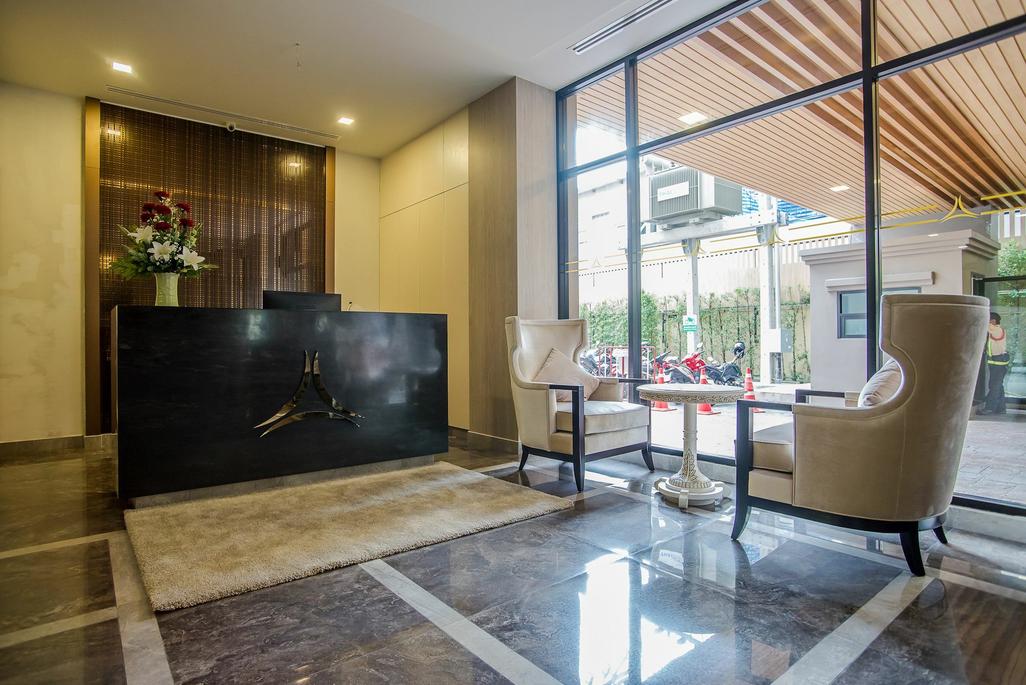 Metropolis Suites Bangkok, Tapestry Collection By Hilton Εξωτερικό φωτογραφία