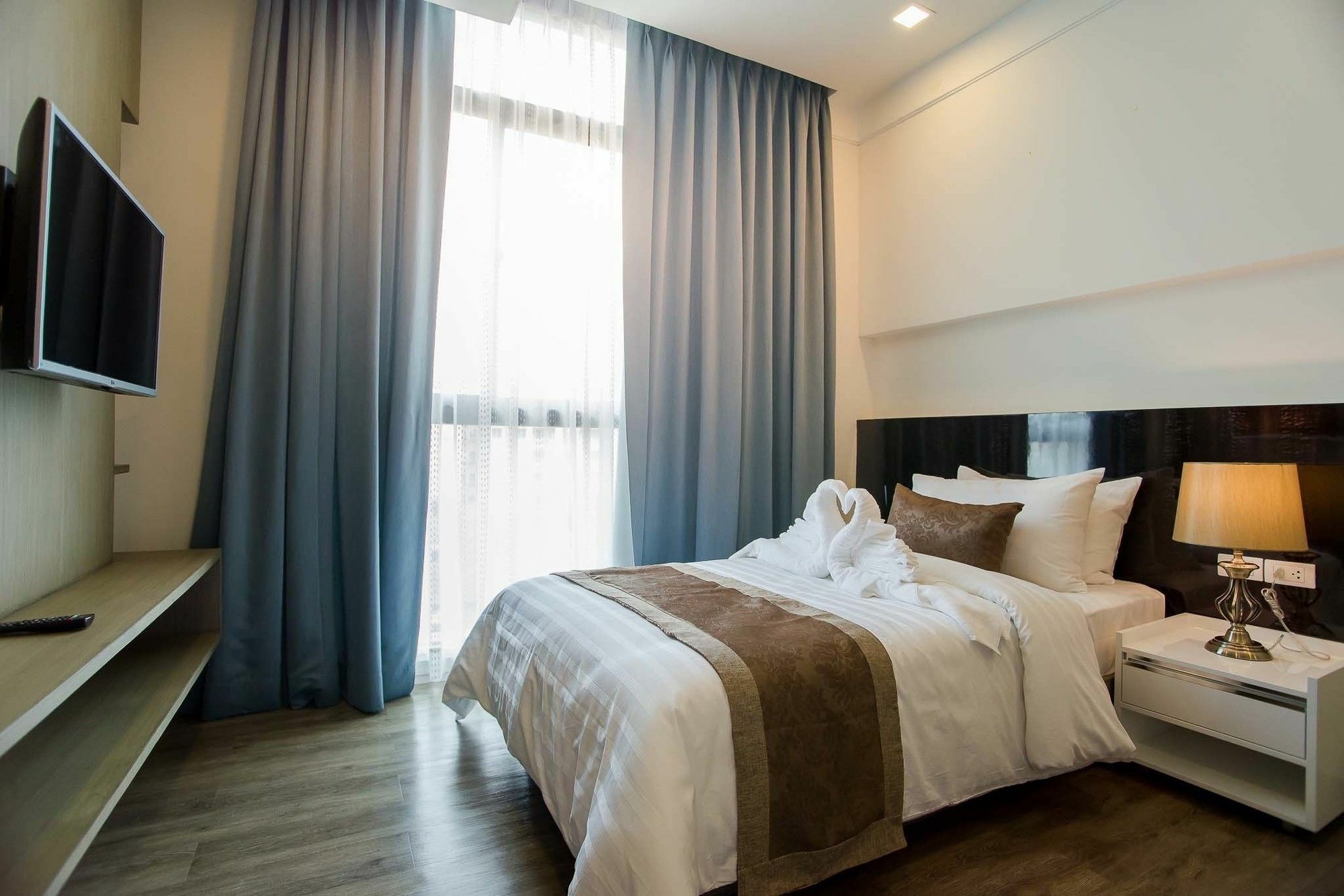 Metropolis Suites Bangkok, Tapestry Collection By Hilton Εξωτερικό φωτογραφία
